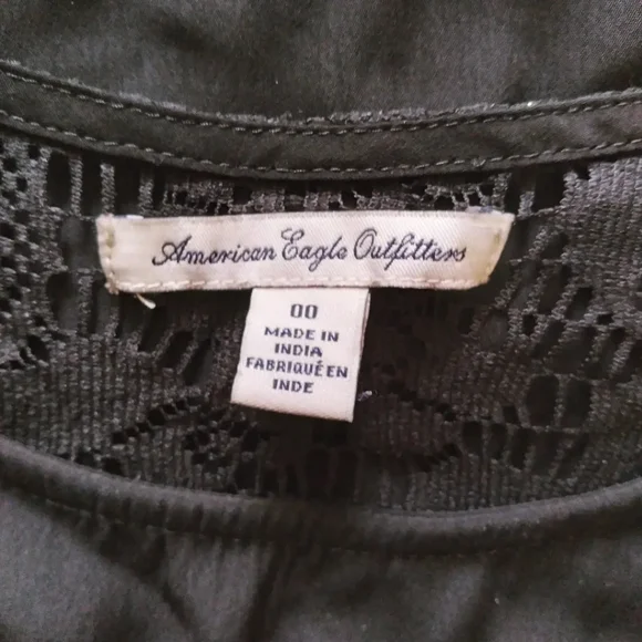 American Eagle Outfitters Black Crochet Lace Back sleeveless mini dress, size 00 - Picture 6 of 8